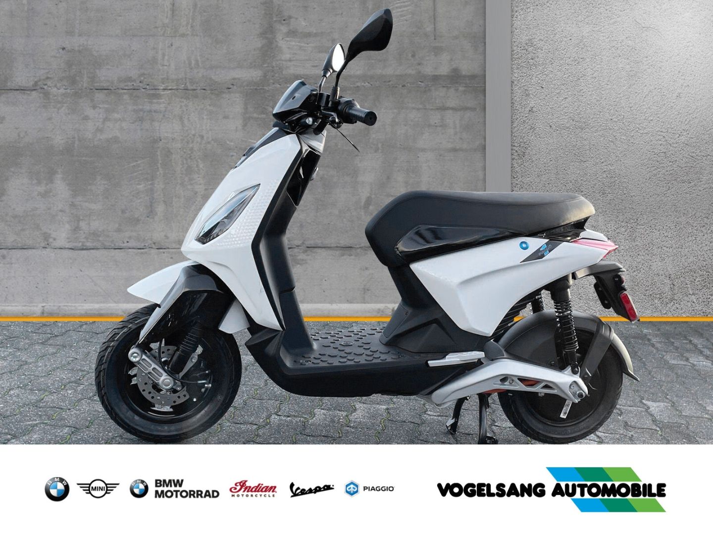 Fahrzeugabbildung Piaggio 1 Modell 2022, LCD-Display, Keyless Ride, Voll-L