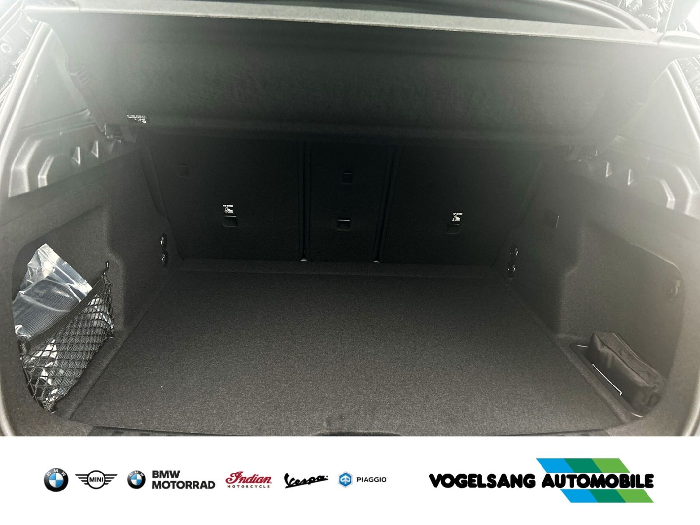 Fahrzeugabbildung BMW iX1 XDRIVE30 Dienstwagenbesteuerung 0,25%