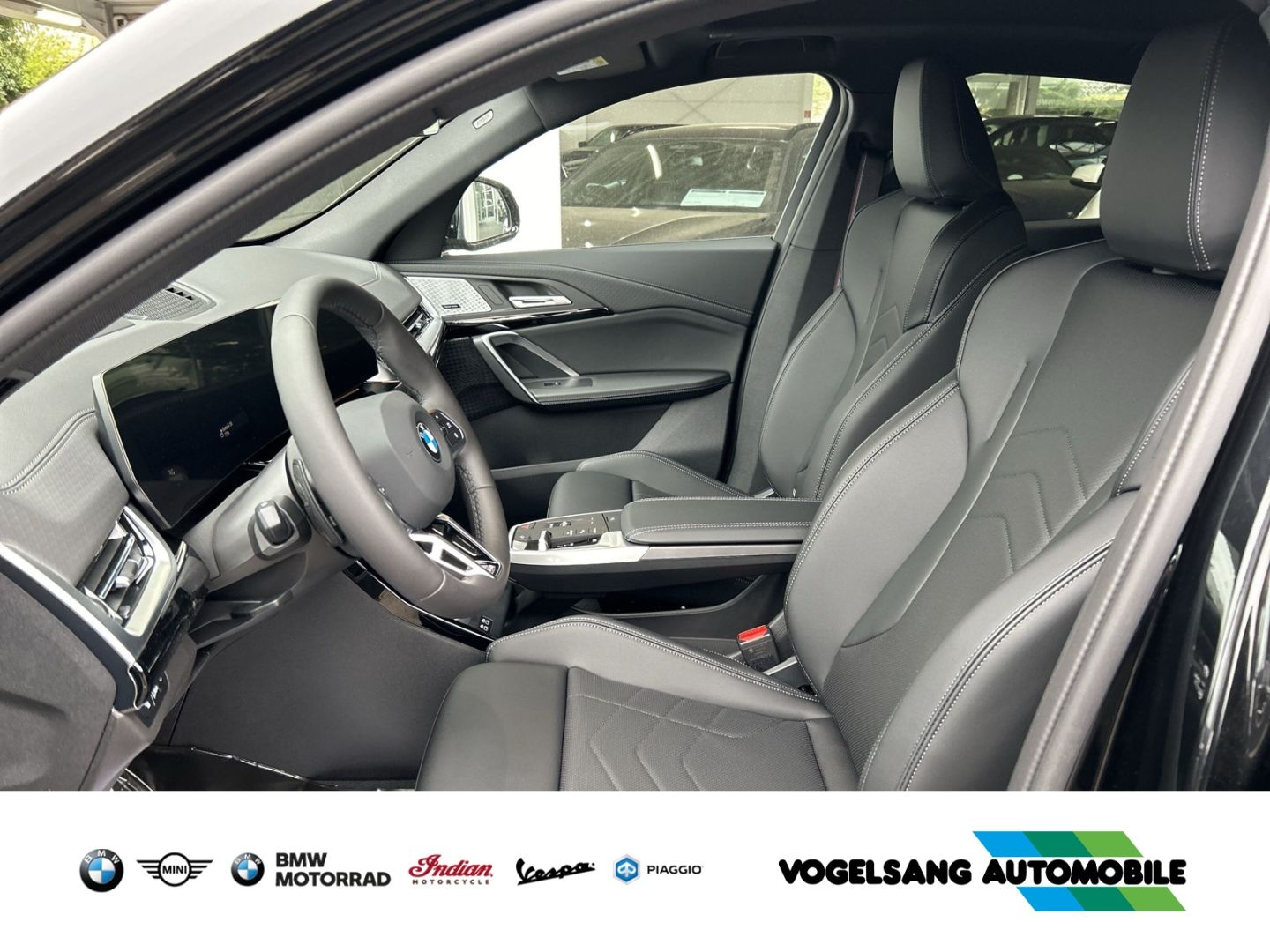 Fahrzeugabbildung BMW X2 20 i sDrive M Sport 20i EU6e SDRIVE20I Park-A