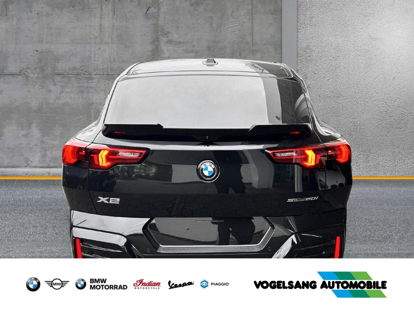 Fahrzeugabbildung BMW X2 20 i sDrive M Sport 20i EU6e SDRIVE20I Park-A