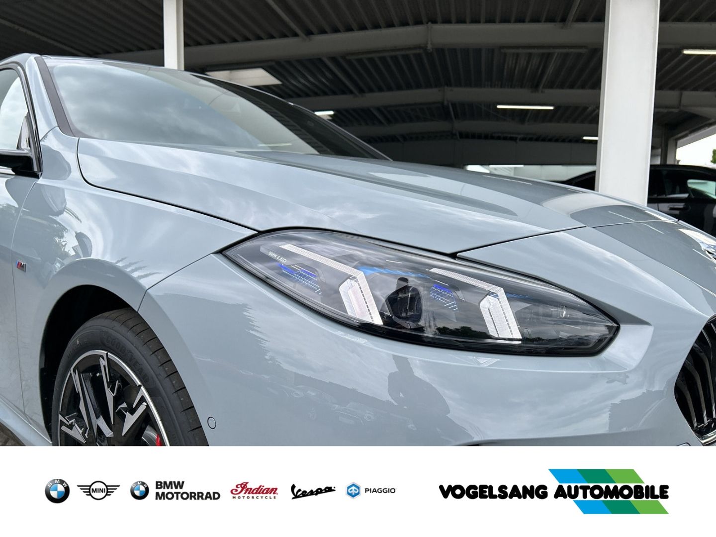 Fahrzeugabbildung BMW 123 i XDRIVE Sportpaket Head-Up AHK-abnehmbar