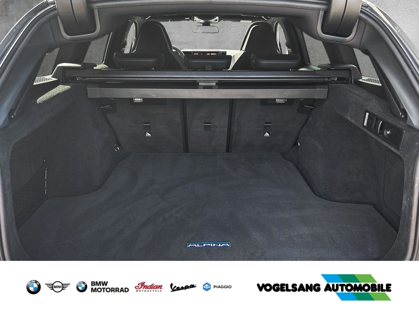 Fahrzeugabbildung ALPINA D3 S,xDrive,Touring,Panodach,AHK,H&KSound,HUD,RF