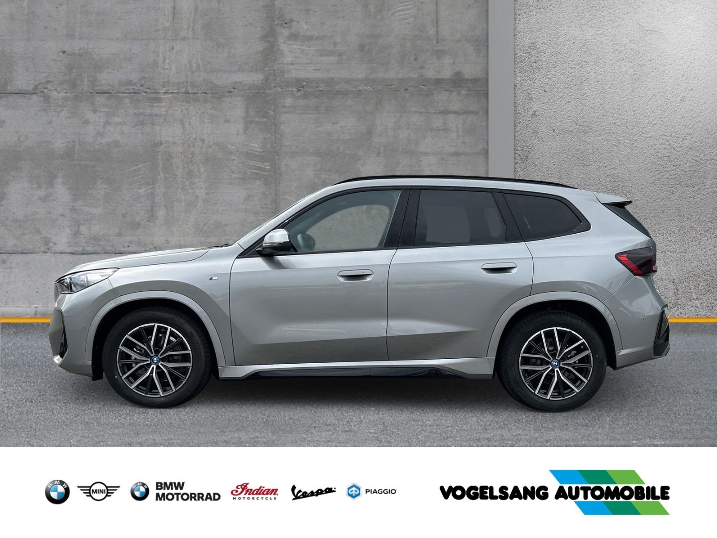 Fahrzeugabbildung BMW iX1 20 eDrive M Sport eDrive20 M Sport Sportpake