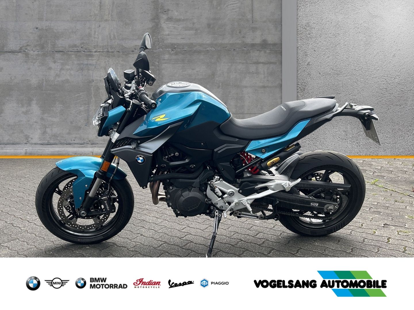 Fahrzeugabbildung BMW F 900 R Dynamik-Paket, Komfort-Paket, RDC, Tempo