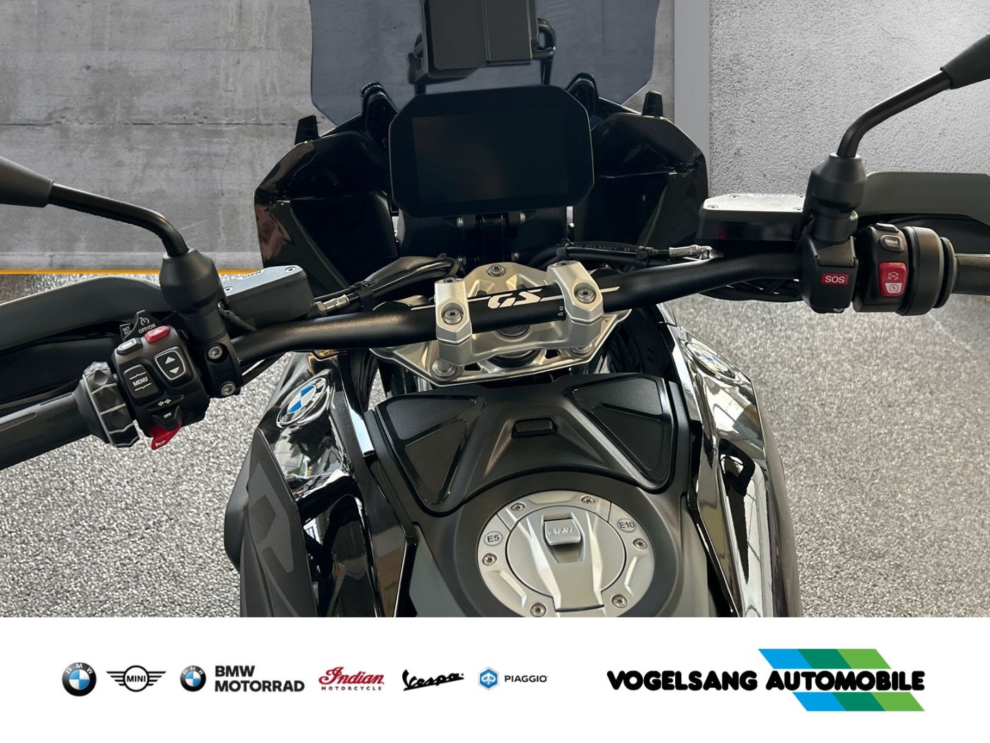 Fahrzeugabbildung BMW R 1300 GS Triple Black, Dynamik-Paket, Innovatio
