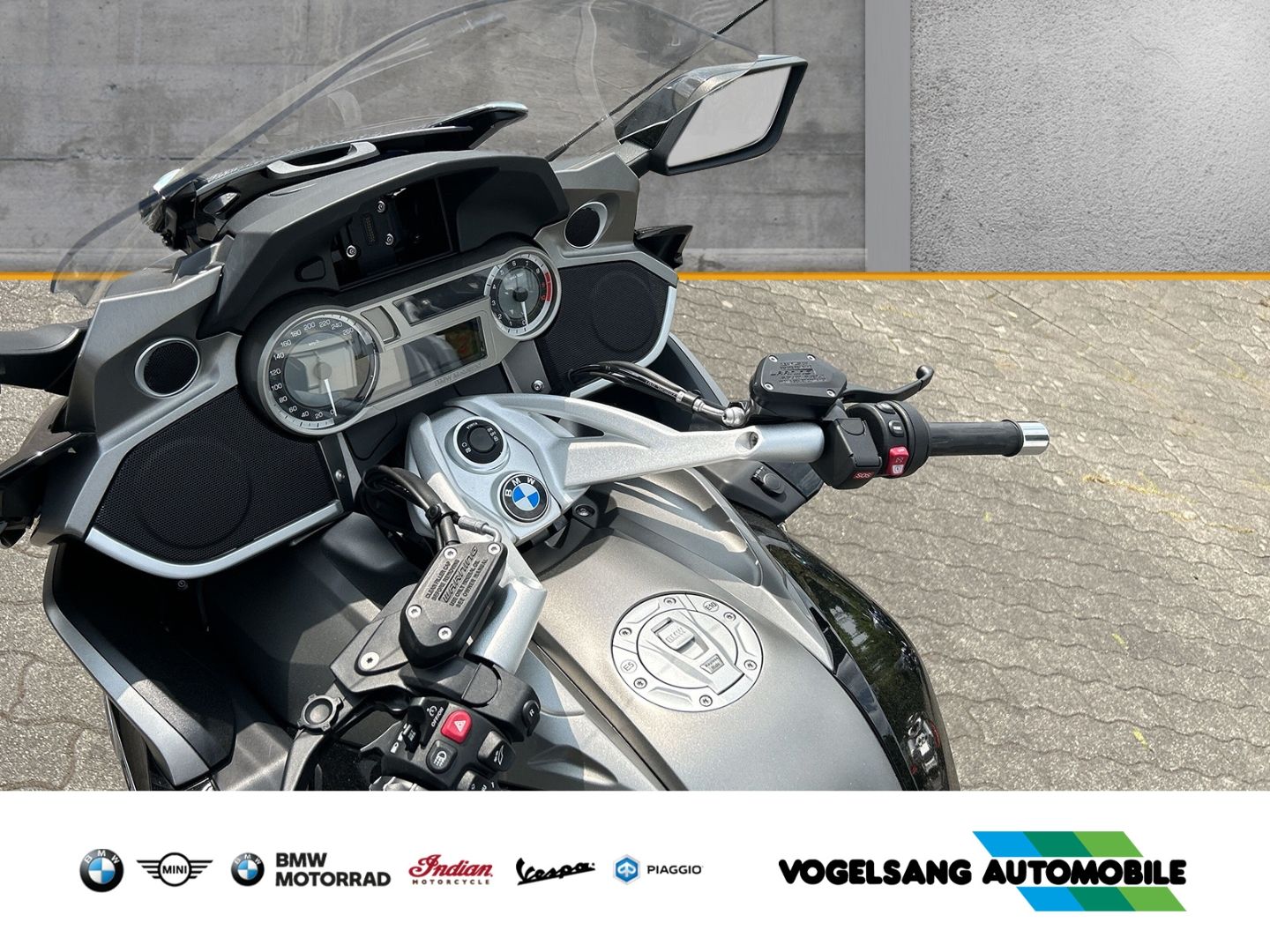 Fahrzeugabbildung BMW K 1600 GTL Seitenkoffer, Topcase, Radio, Zusatzs