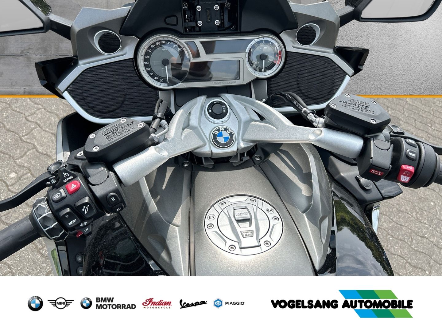 Fahrzeugabbildung BMW K 1600 GTL Seitenkoffer, Topcase, Radio, Zusatzs