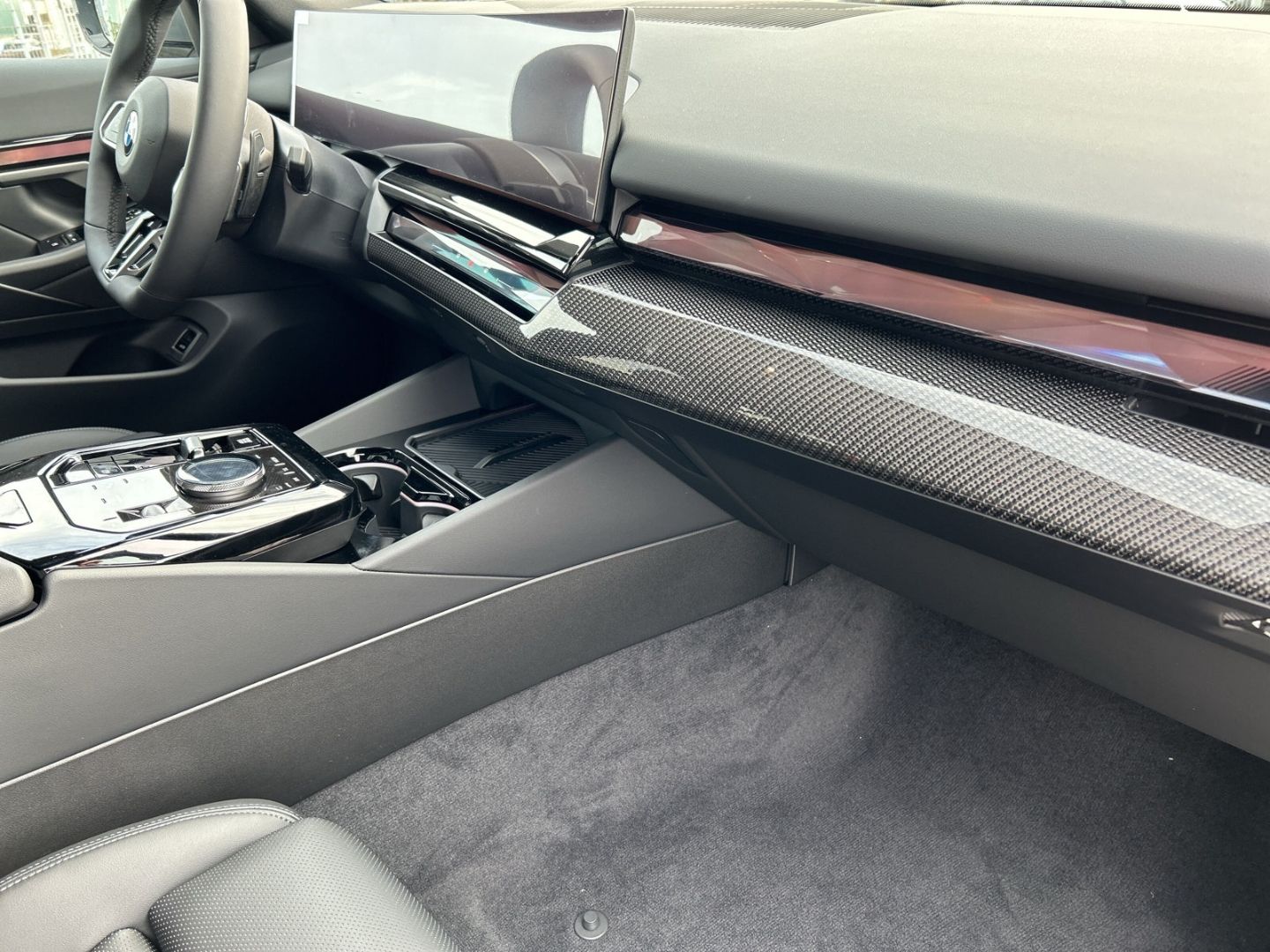 Fahrzeugabbildung BMW 520 d Touring M Sport Pro *AKTIONSMODELL*