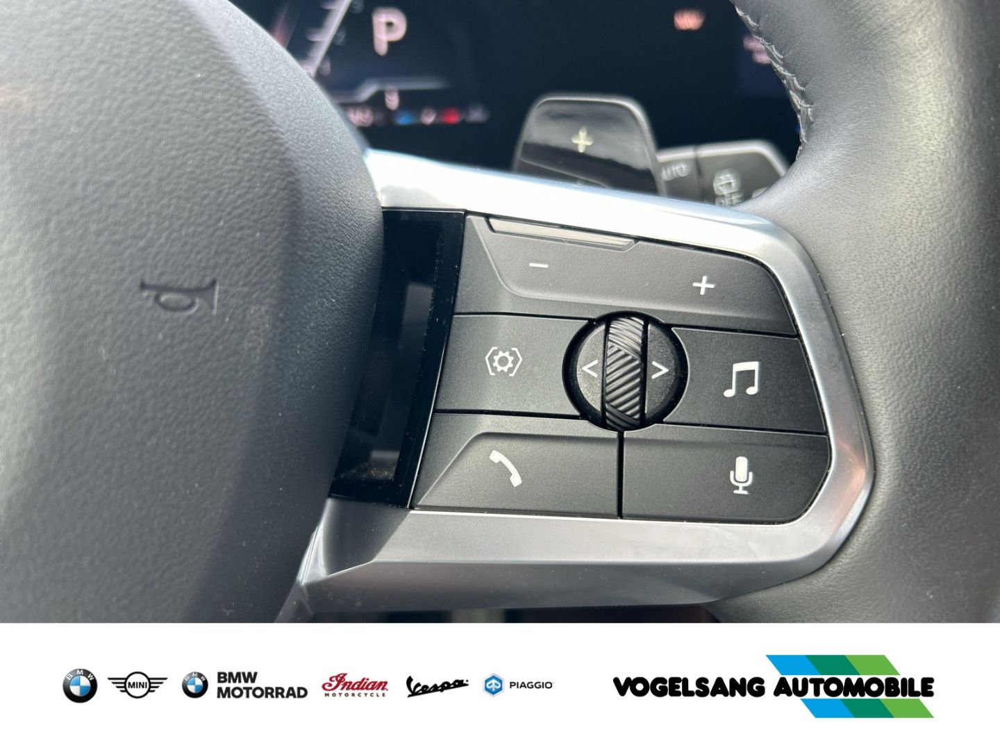 Fahrzeugabbildung BMW X1 xDrive23iA,M Sport,AHK,DrivingAssistentPlus,L