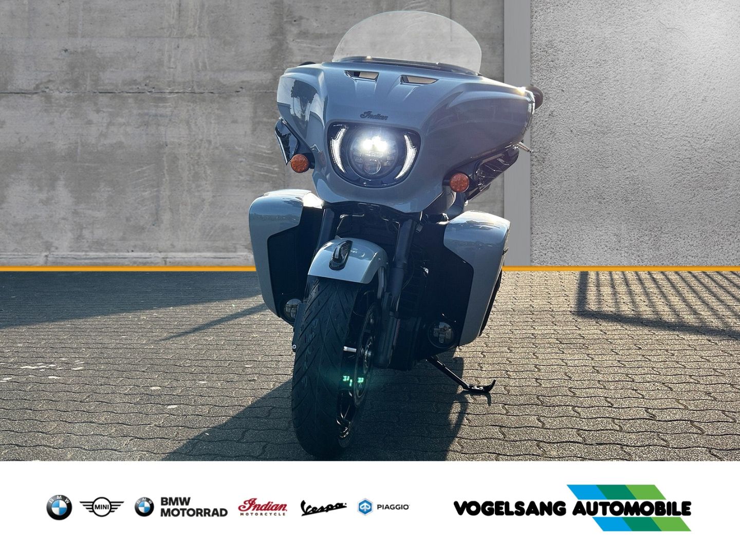 Fahrzeugabbildung Indian Roadmaster Powerplus Dark Horse