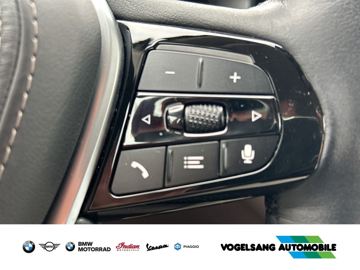 Fahrzeugabbildung BMW 520 dxDriveTouring,Standheizung,Laserlicht,HeadU