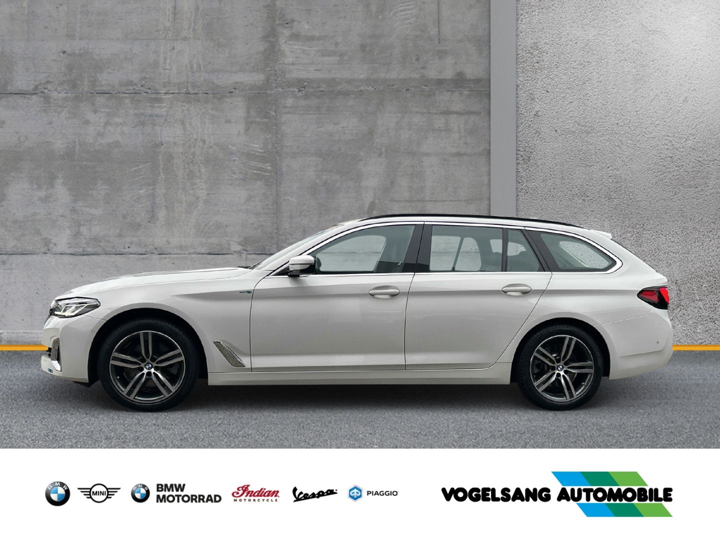 Fahrzeugabbildung BMW 520 dxDriveTouring,Standheizung,Laserlicht,HeadU