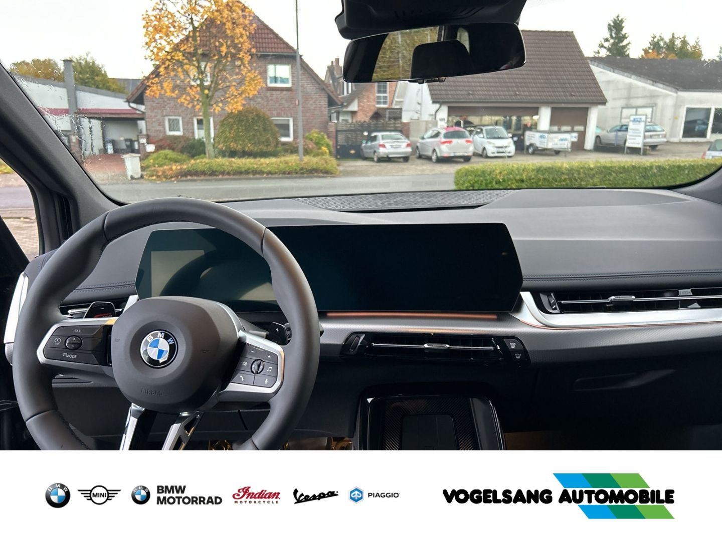 Fahrzeugabbildung BMW 218 M Sport i M Sport Sportpaket AD AHK-klappbar