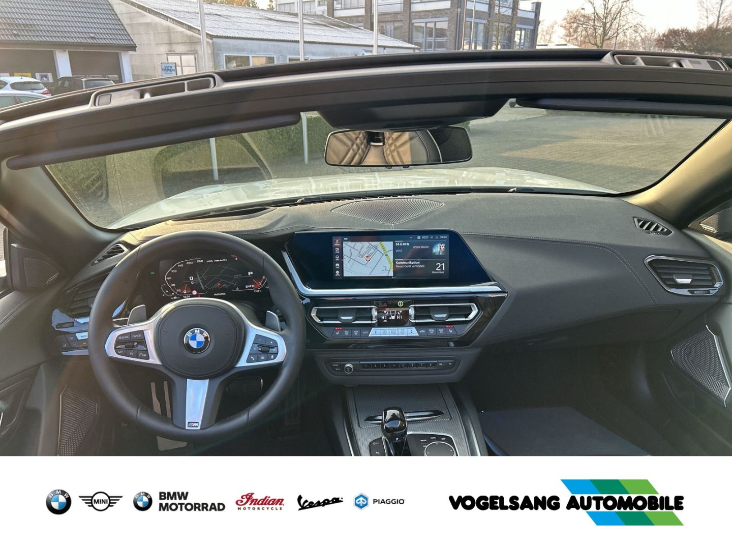Fahrzeugabbildung BMW Z4 M40i HeadUp,H&KSound,LMFelge19''schwarz,LEDSc