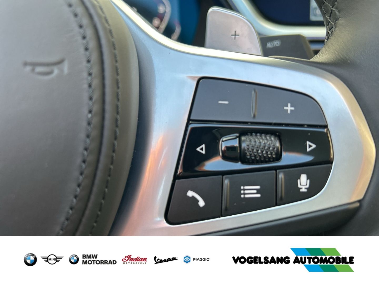 Fahrzeugabbildung BMW Z4 M40i HeadUp,H&KSound,LMFelge19''schwarz,LEDSc