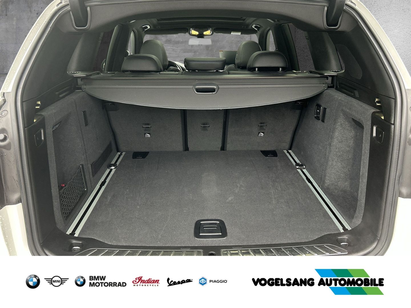 Fahrzeugabbildung BMW X3 xDrive30iA,M Sport,Panodach,Standheizung,Head